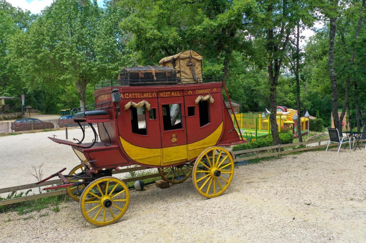 Camping Le Colorado Rustrel Exterior foto