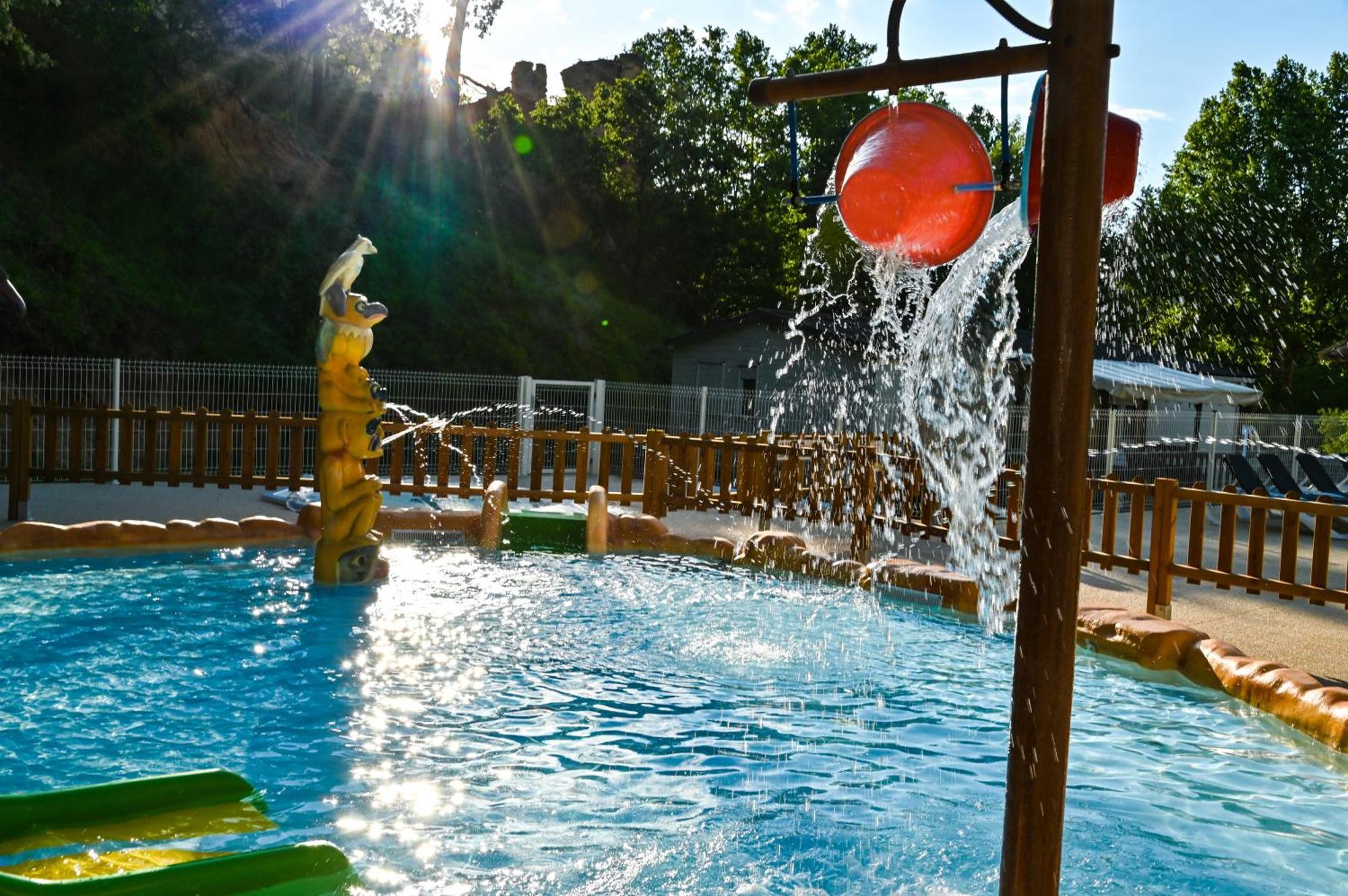 Camping Le Colorado Rustrel Exterior foto