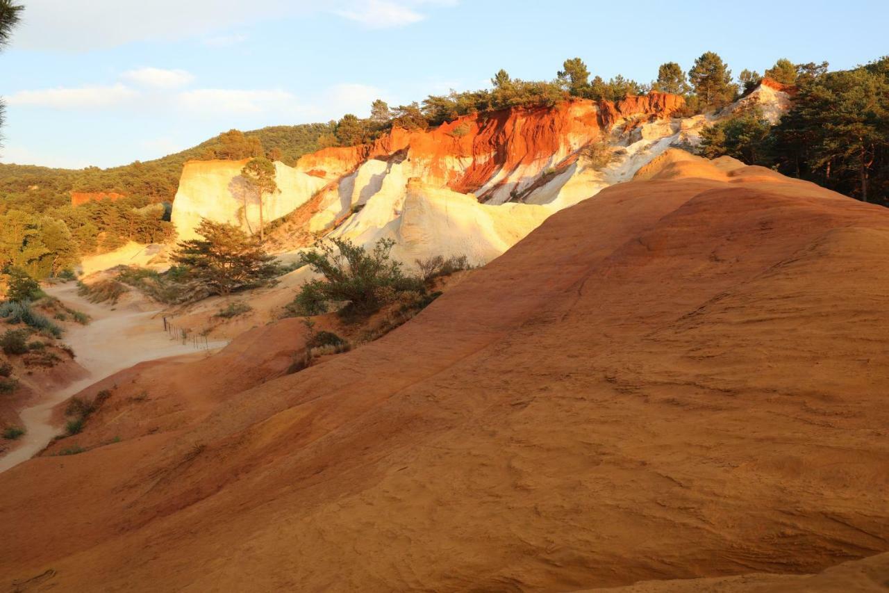 Camping Le Colorado Rustrel Exterior foto